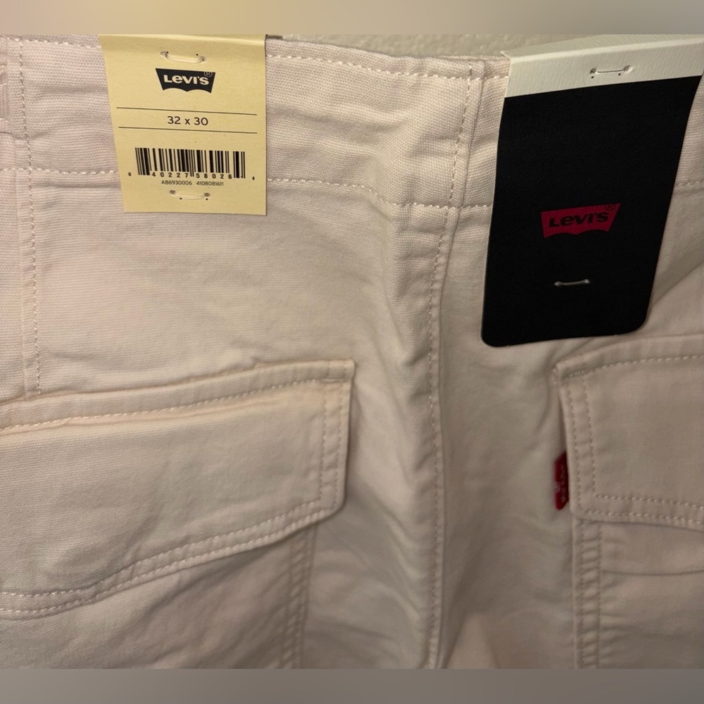 Levi’s Cargo Pants - Picture 5 of 7